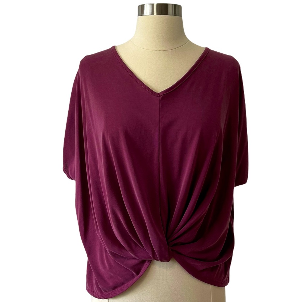 Lavender Field Top Size Medium Maroon in Color